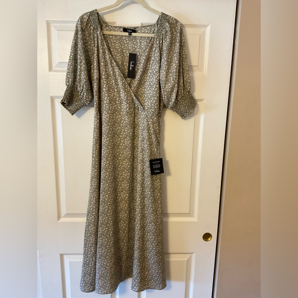 Lulu's Olive Floral Midi Dress